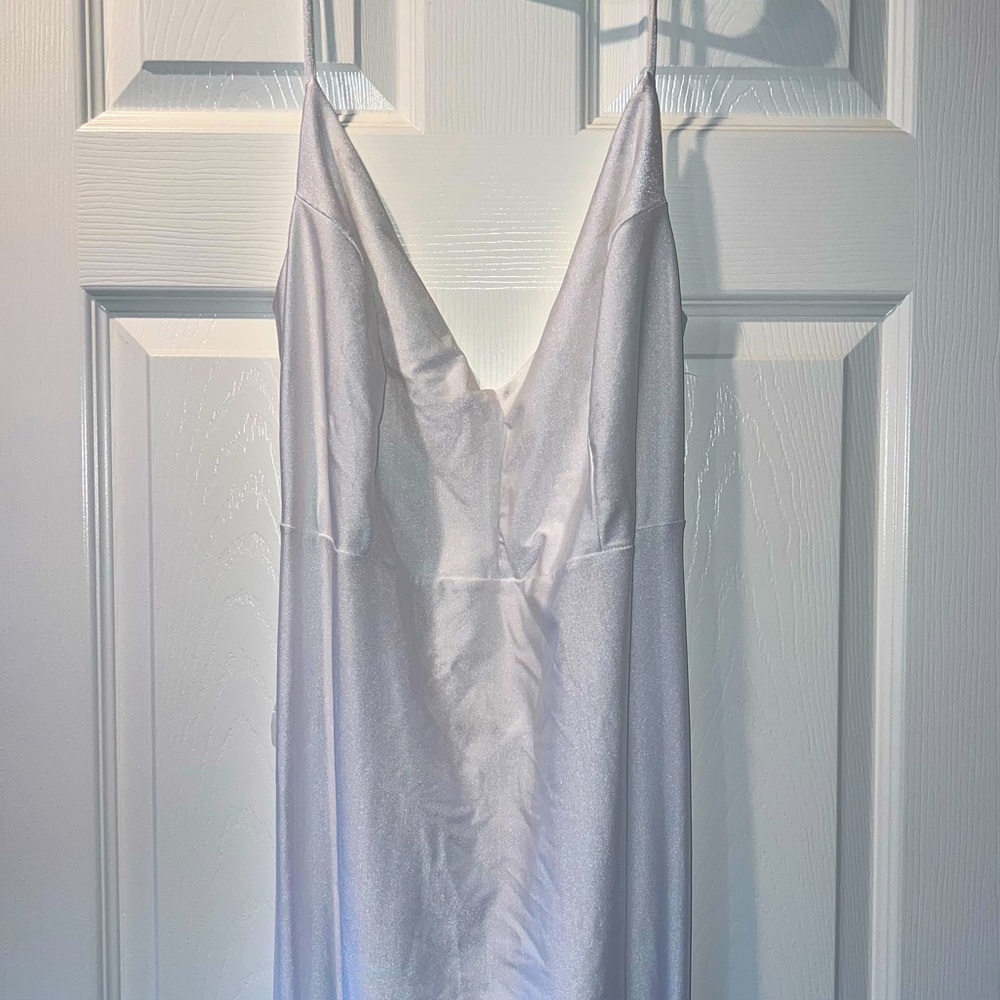 Fashion Nova white maxi dress. 2X. Never worn.